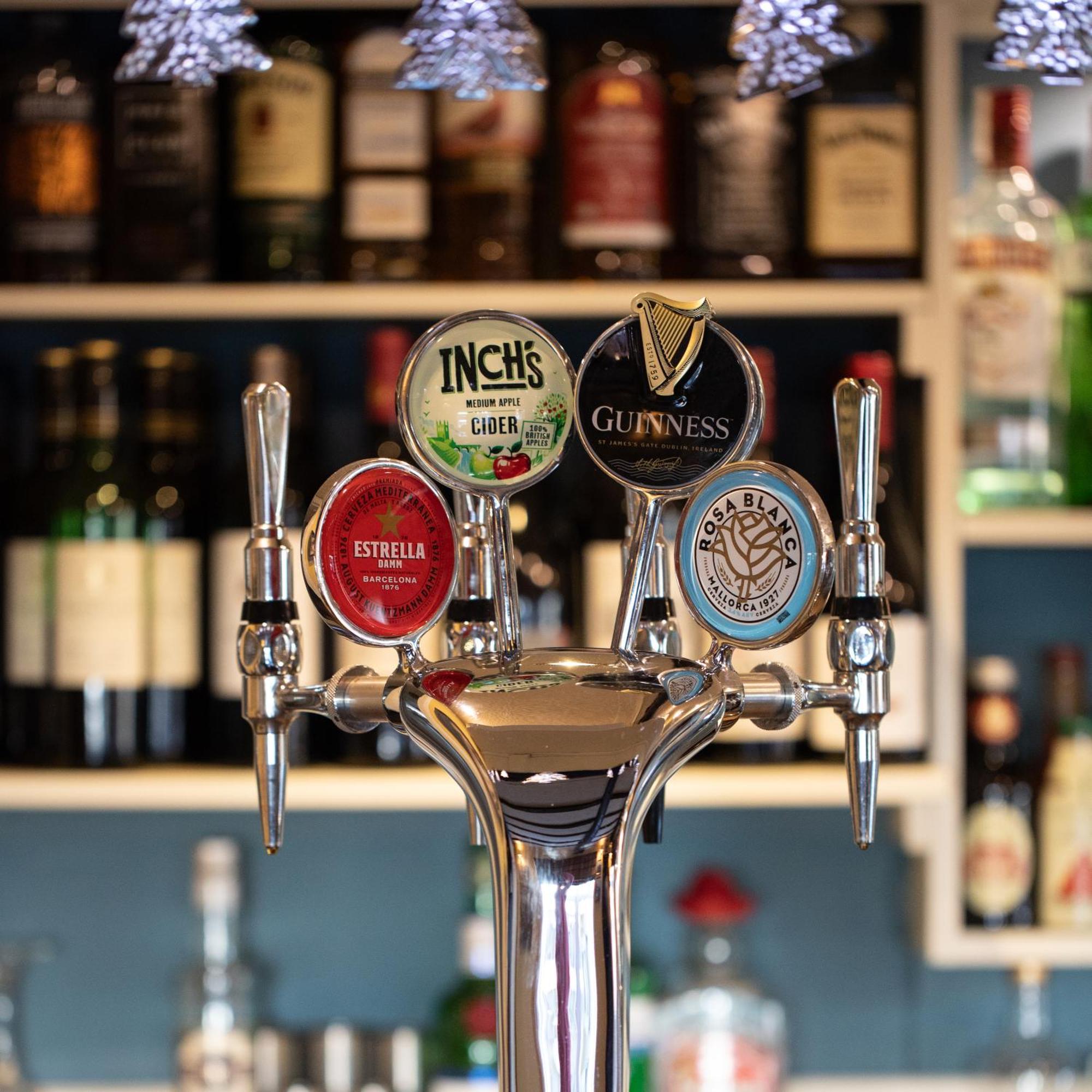 The Pheasant Public House & Hotel Gestingthorpe Eksteriør billede